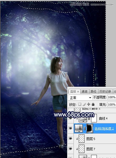PS调色调出唯美蓝色逆光效果的树下美女照片