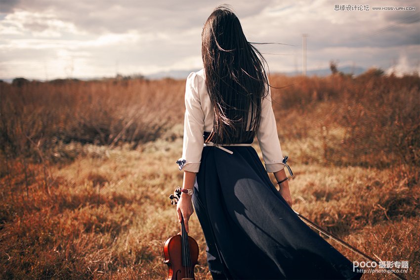 PS调色调出怀旧复古电影效果的外景人像照片