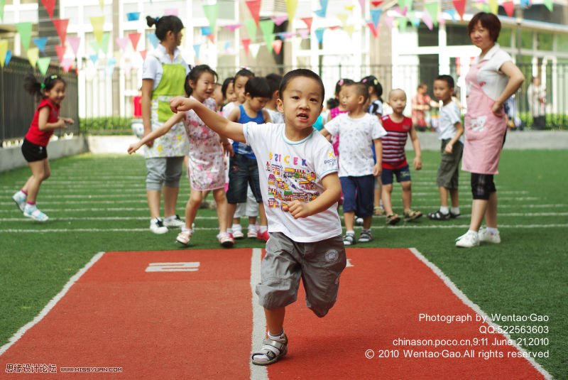 宝宝拍摄技巧:动态人物拍摄技巧