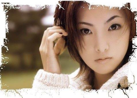 Photoshop滤镜给图片添加残破的边框效果教程