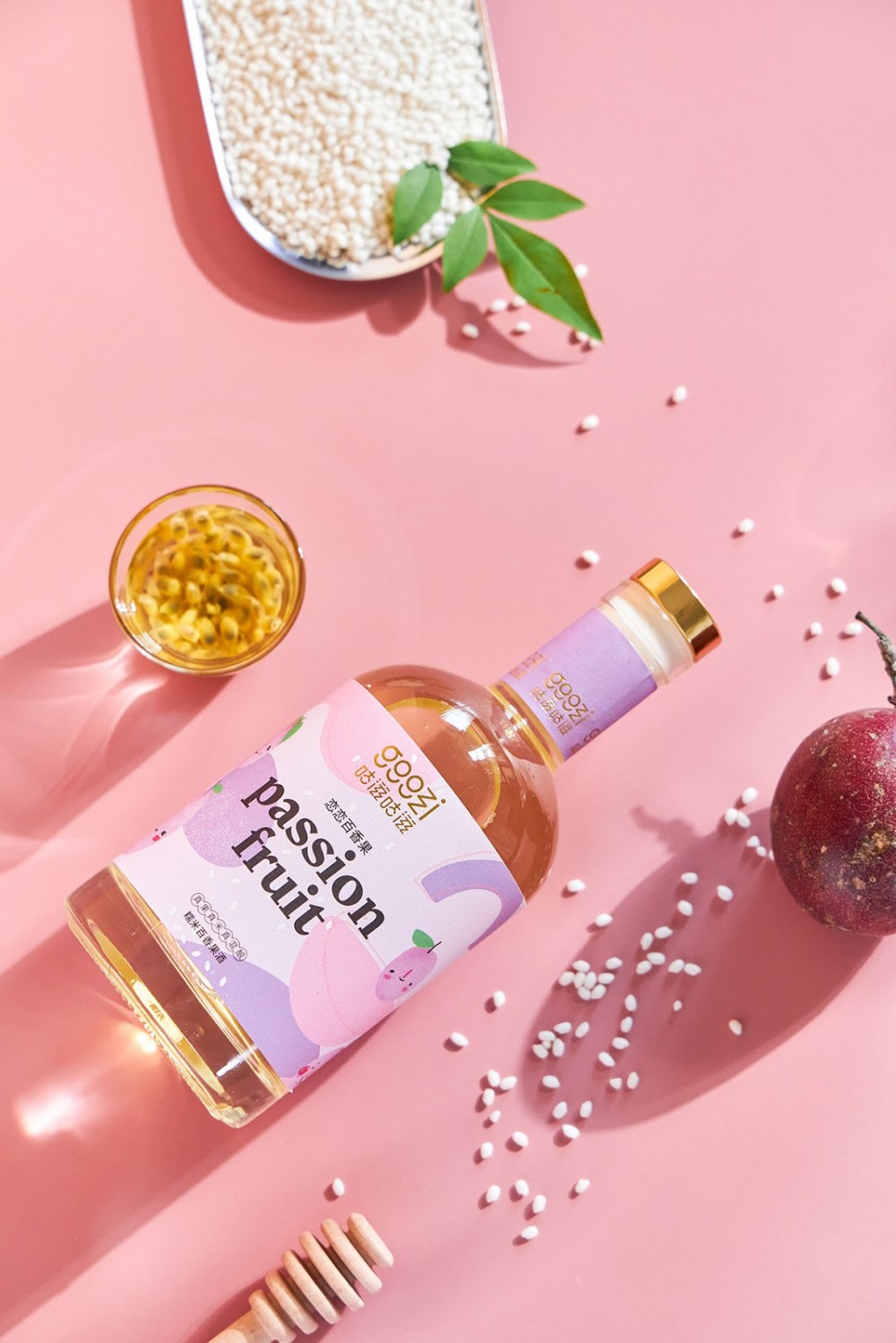 磨砂风格GooziGoozi果酒包装设计欣赏