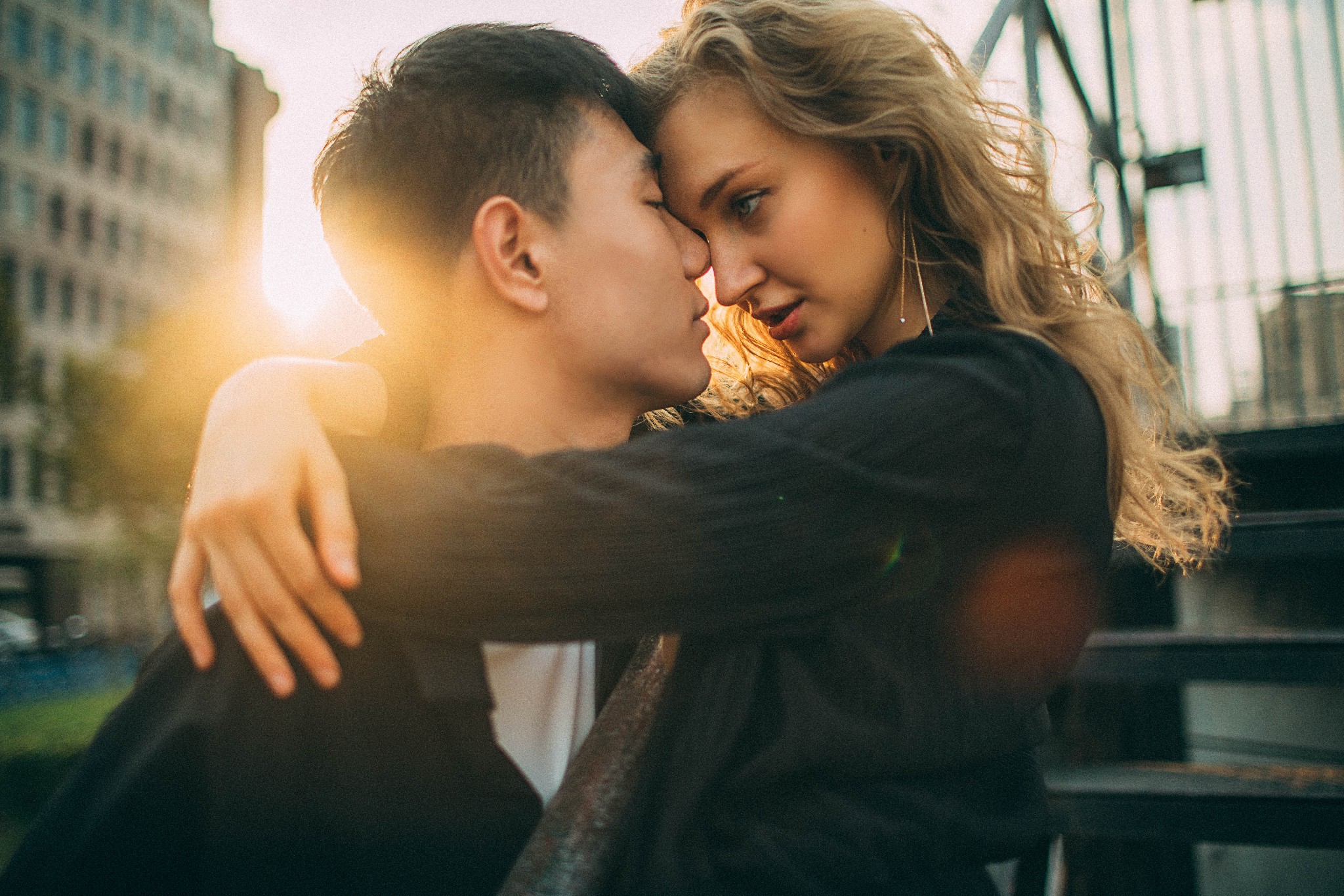 4步摄影技巧教你拍出浪漫情侣写真