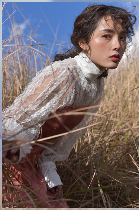 LR调出外景人像复古艺术效果