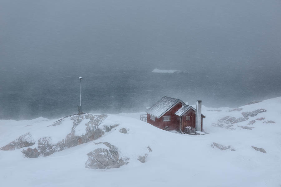 浅谈主色调和辅助色在摄影后期中的应用