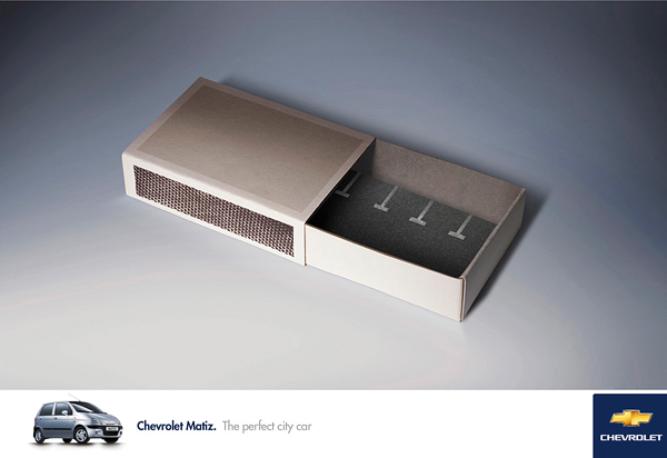 30张精彩的汽车广告创意