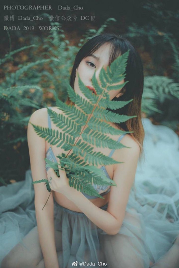 青灰效果:用LR调出ins青灰色调艺术效果