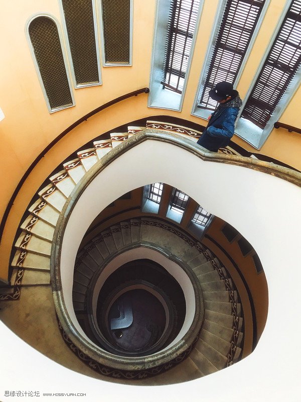 如何用手机拍出简单干净的构图