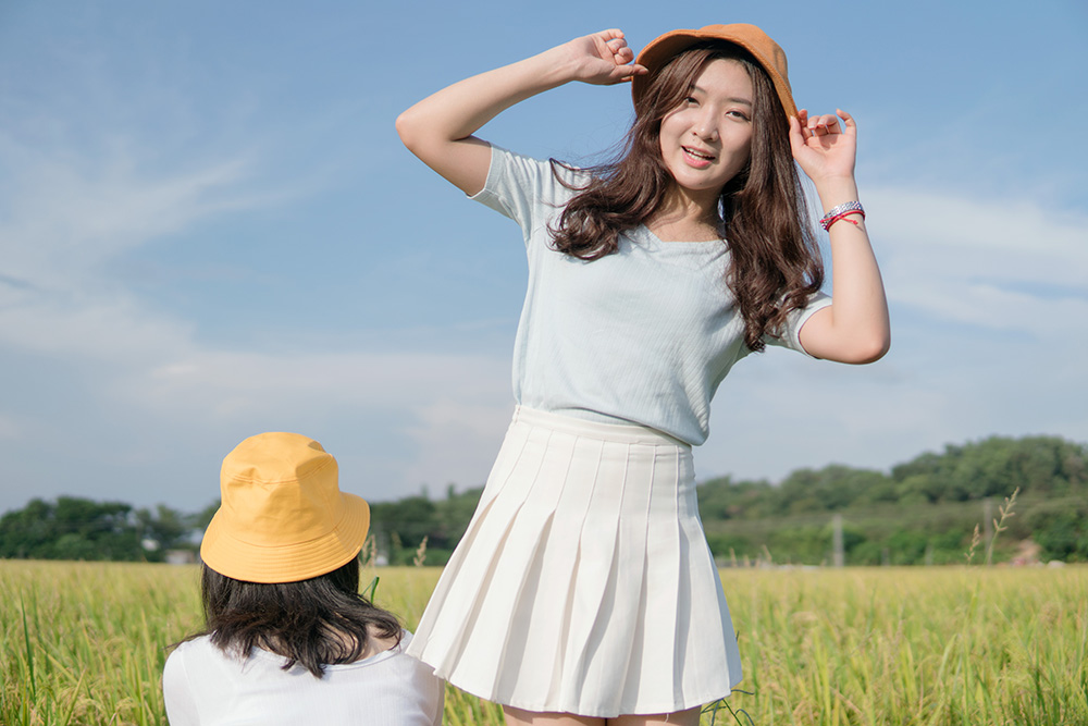 摄影师解读如何拍摄优秀的闺蜜双人照摄影技巧