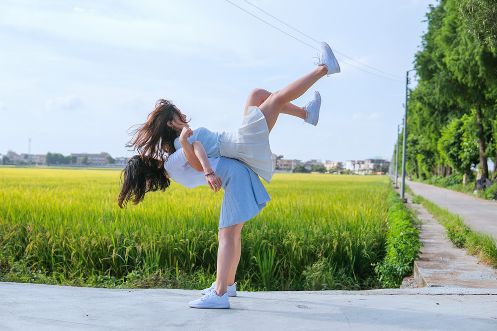 摄影师解读如何拍摄优秀的闺蜜双人照