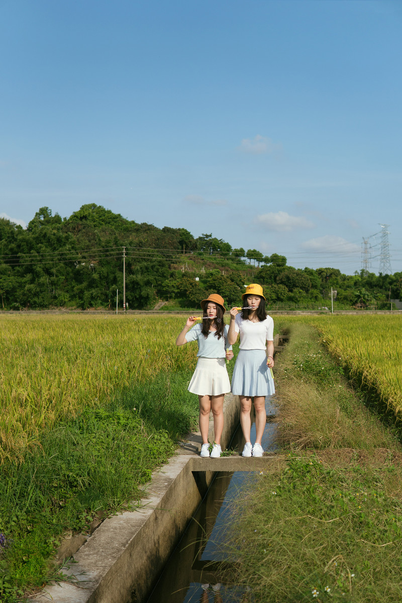 解读闺蜜双人人像后期的摄影教程