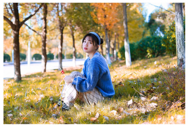 摄影师如何排除秋季暖黄色人像效果