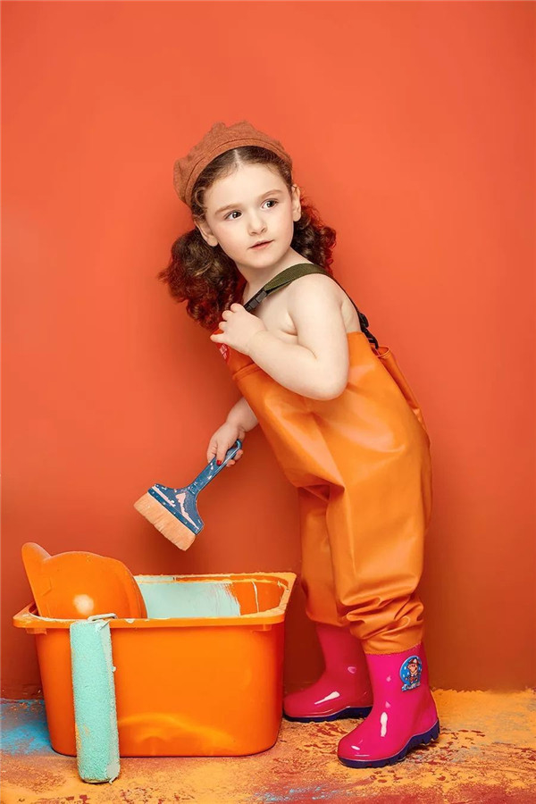 详细解析简洁风格的欧式儿童摄影